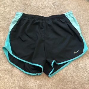 Nike Dri-Fit exercise shorts S